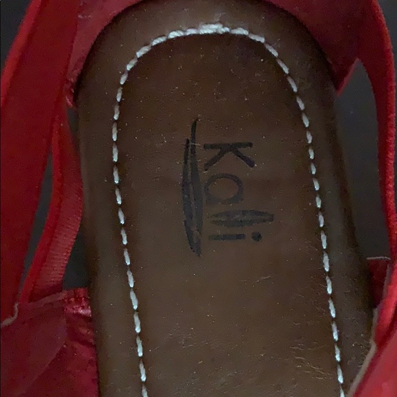 Sandles - Picture 4 of 6